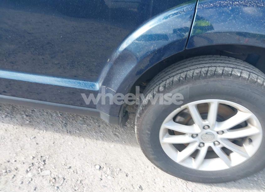 Photo 15 of 2015 Dodge Journey SXT (VIN 3C4PDCBBXFT656821)