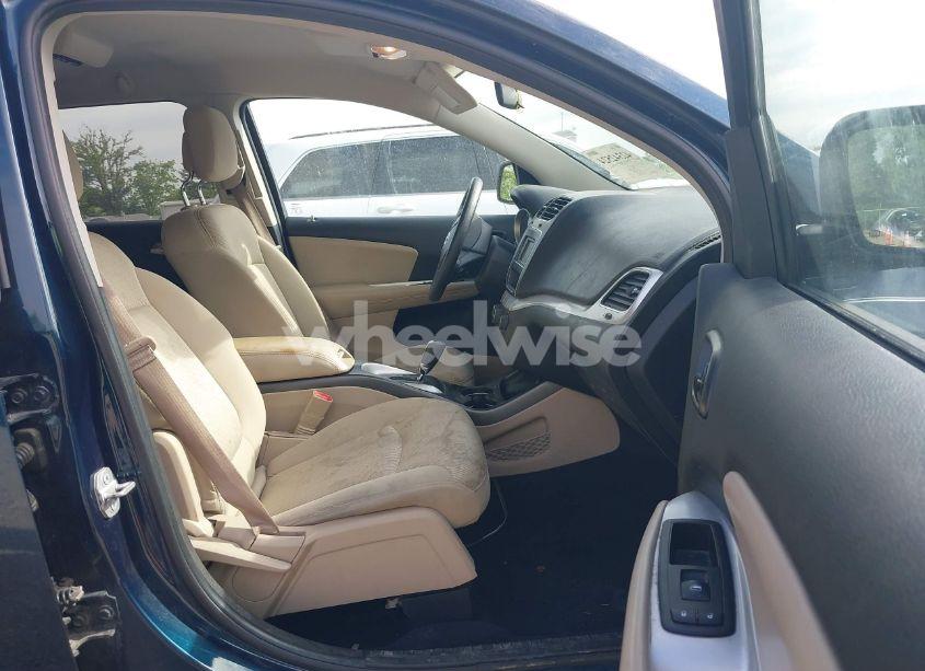 Photo 5 of 2015 Dodge Journey SXT (VIN 3C4PDCBBXFT656821)