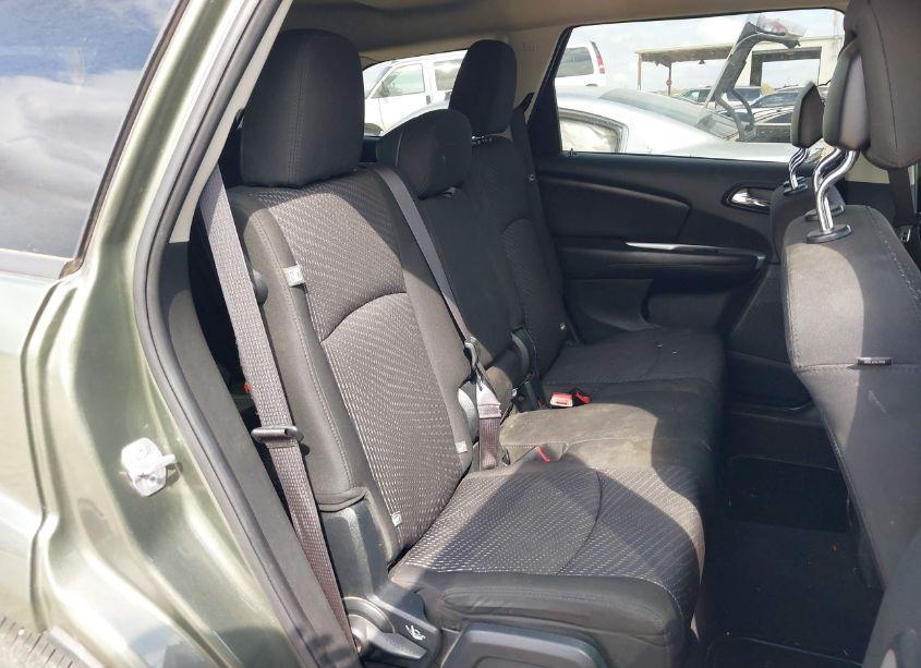 Photo 8 of 2016 Dodge Journey SXT (VIN 3C4PDCBBXGT186260)
