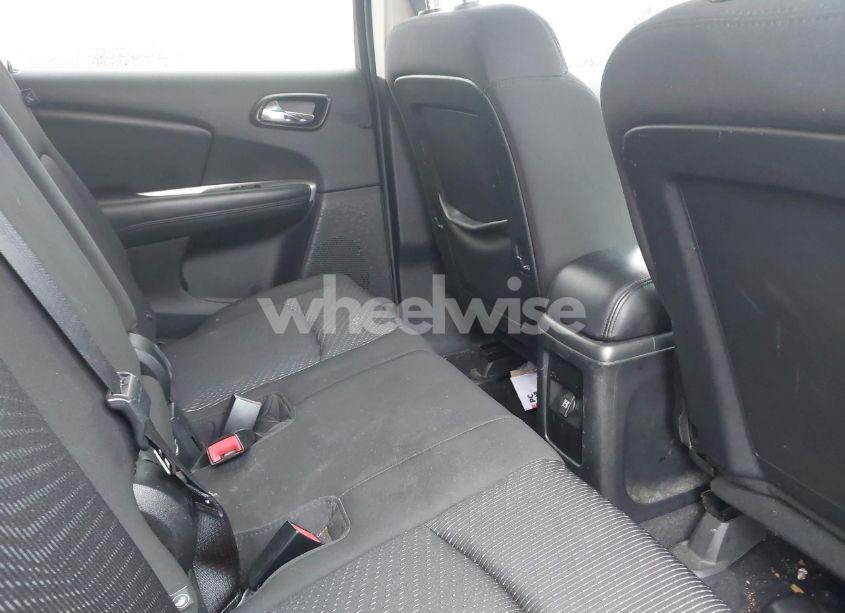 Photo 8 of 2017 Dodge Journey SXT (VIN 3C4PDCBBXHT506792)