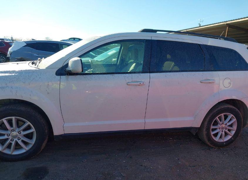 Photo 14 of 2017 Dodge Journey SXT (VIN 3C4PDCBBXHT582674)