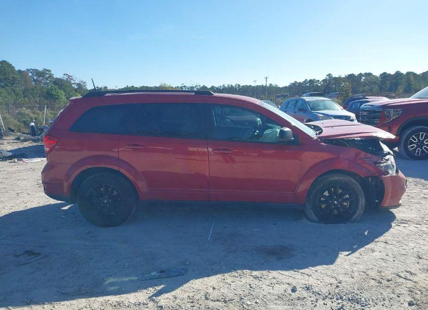 Photo 13 of 2019 Dodge Journey SE (VIN 3C4PDCBBXKT804976)