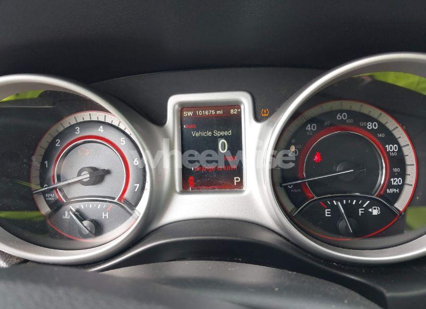 Photo 7 of 2019 Dodge Journey SE (VIN 3C4PDCBBXKT860142)