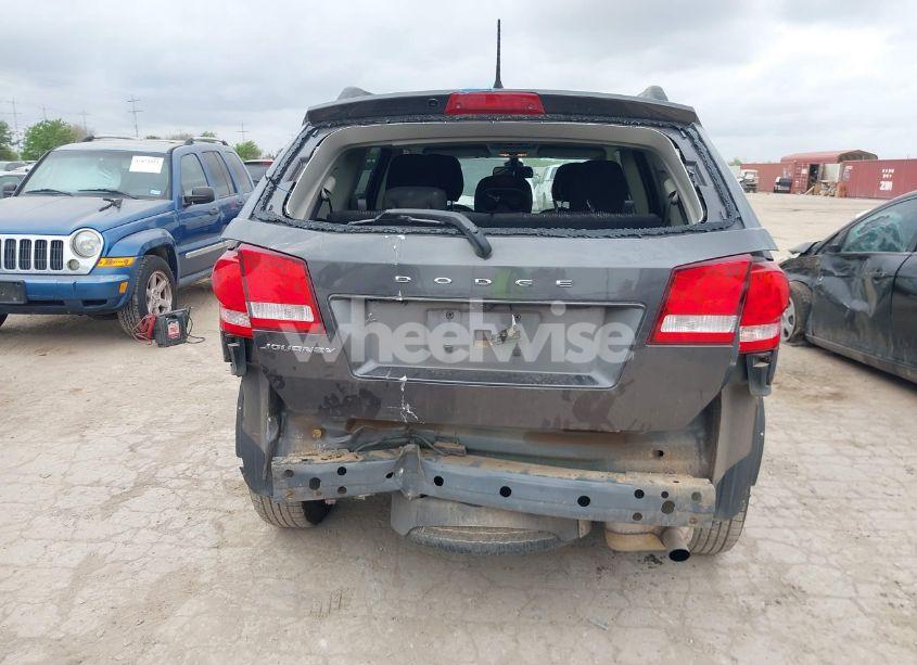 Photo 17 of 2019 Dodge Journey SE (VIN 3C4PDCBBXKT863882)