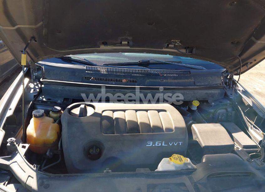 Photo 10 of 2012 Dodge Journey SXT (VIN 3C4PDCBG0CT187245)