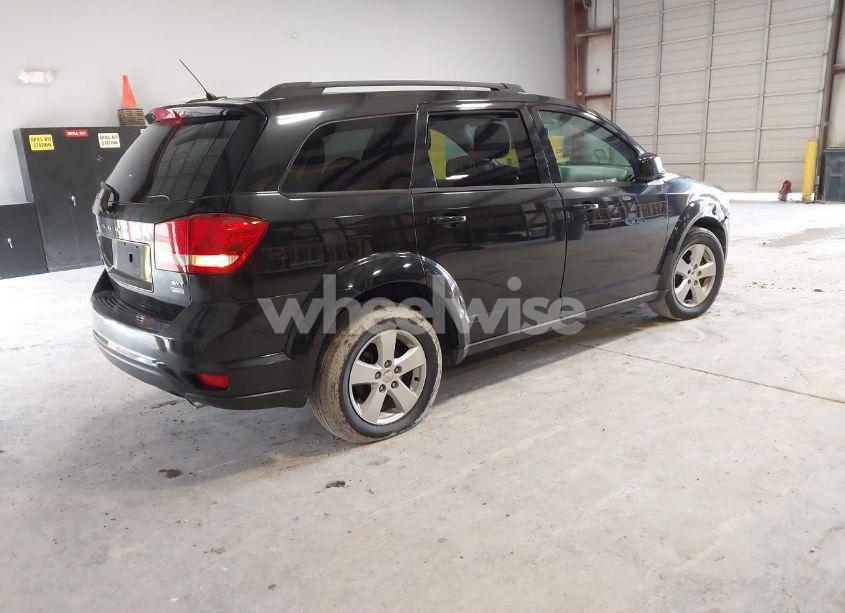 Photo 4 of 2012 Dodge Journey SXT (VIN 3C4PDCBG0CT196687)
