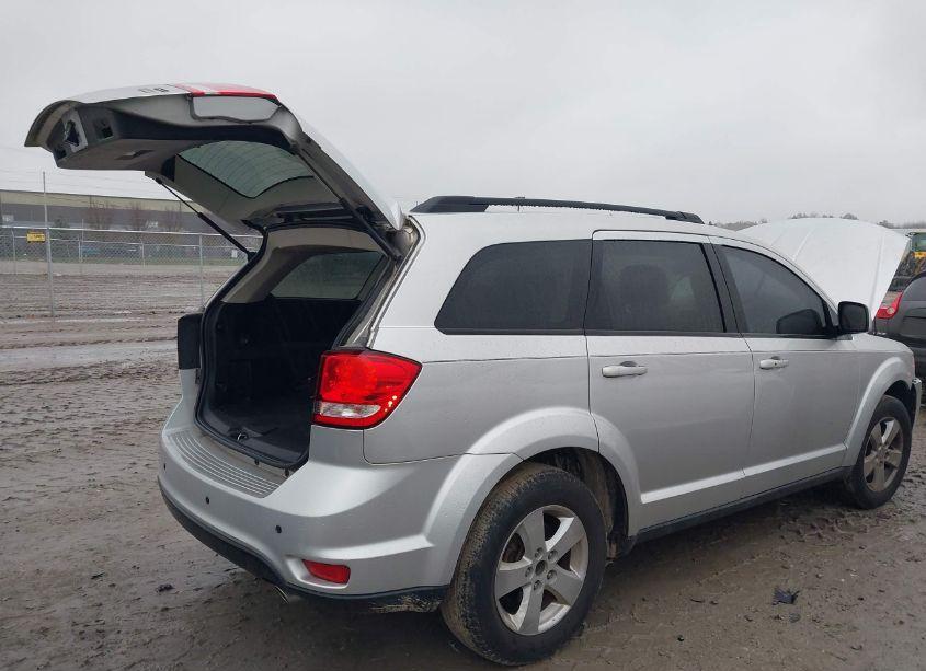Photo 4 of 2012 Dodge Journey SXT (VIN 3C4PDCBG0CT208143)