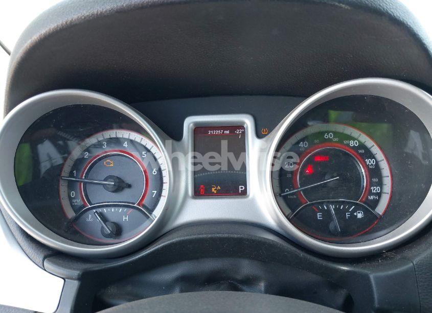 Photo 7 of 2012 Dodge Journey SXT (VIN 3C4PDCBG0CT214217)