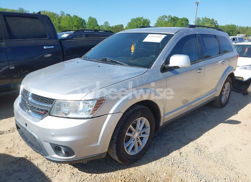 Photo 2 of 2013 Dodge Journey SXT (VIN 3C4PDCBG0DT601092)