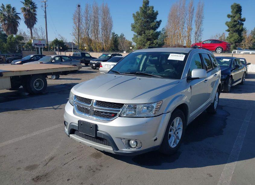 Photo 2 of 2013 Dodge Journey SXT (VIN 3C4PDCBG0DT619639)