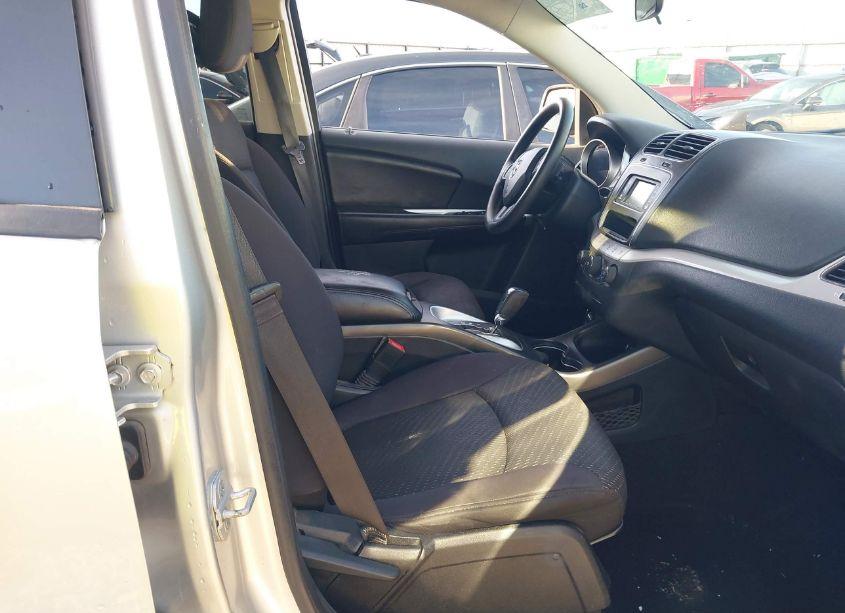 Photo 5 of 2013 Dodge Journey SXT (VIN 3C4PDCBG0DT705632)