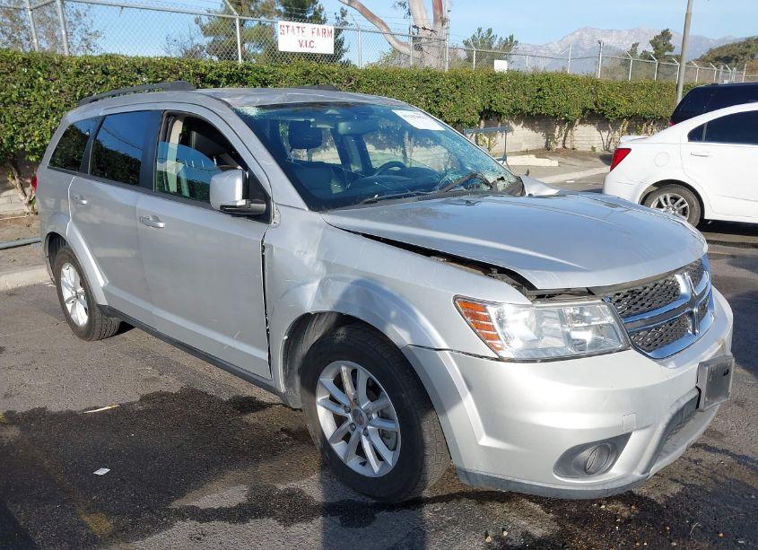 2014 Dodge Journey SXT (VIN 3C4PDCBG0ET139084) main photo