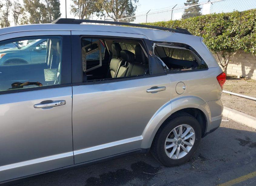 Photo 17 of 2014 Dodge Journey SXT (VIN 3C4PDCBG0ET139084)