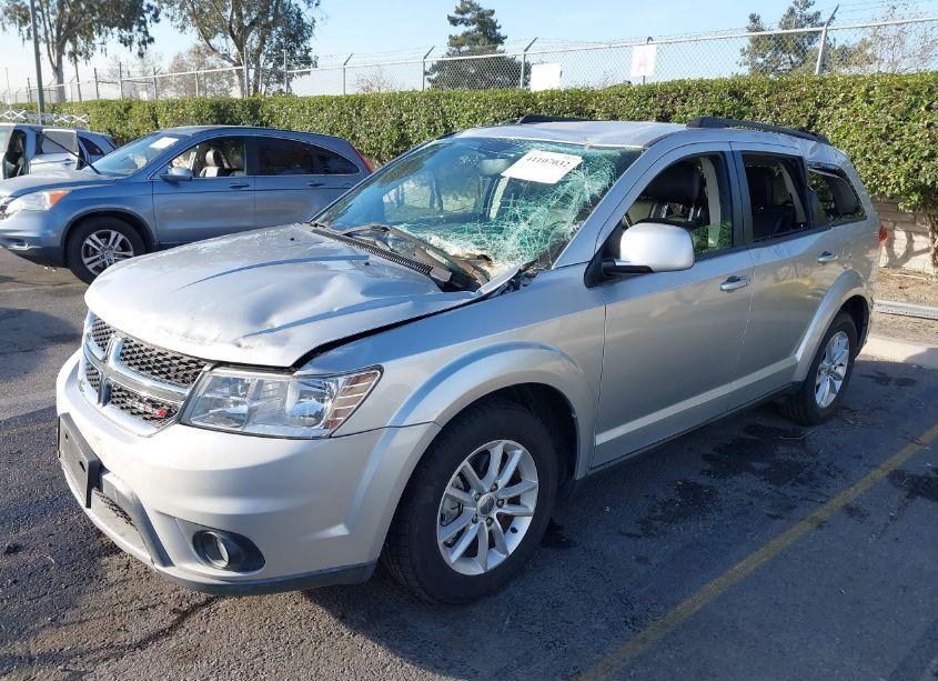 Photo 2 of 2014 Dodge Journey SXT (VIN 3C4PDCBG0ET139084)