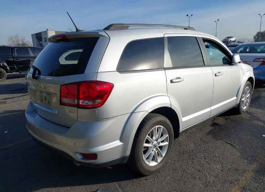 Photo 4 of 2014 Dodge Journey SXT (VIN 3C4PDCBG0ET139084)