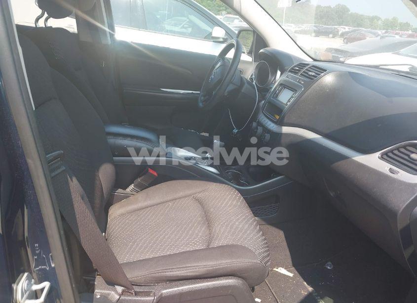 Photo 5 of 2015 Dodge Journey SXT (VIN 3C4PDCBG0FT569649)