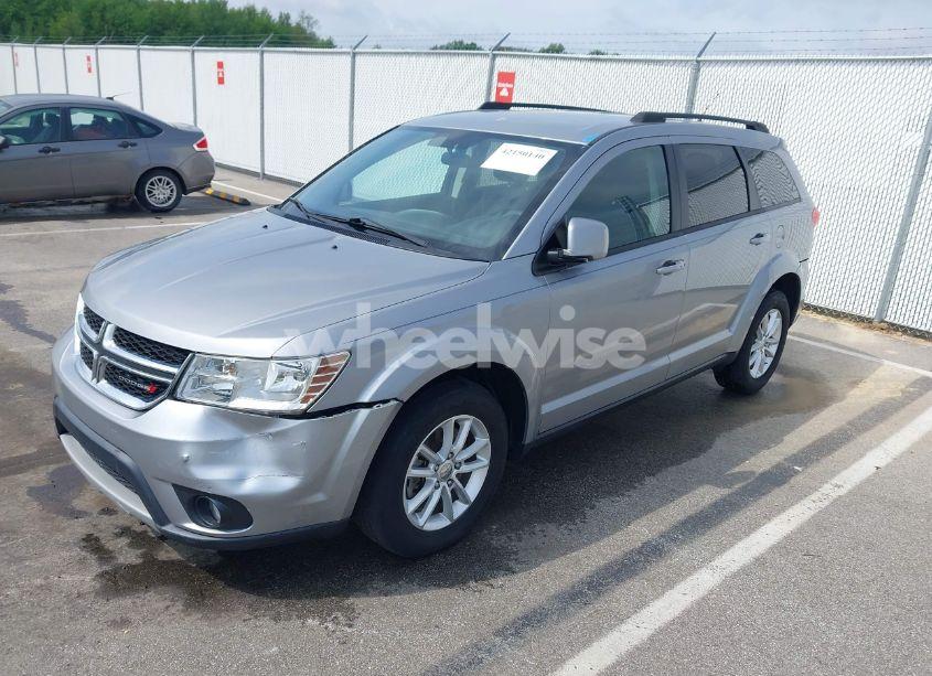 Photo 2 of 2015 Dodge Journey SXT (VIN 3C4PDCBG0FT628313)