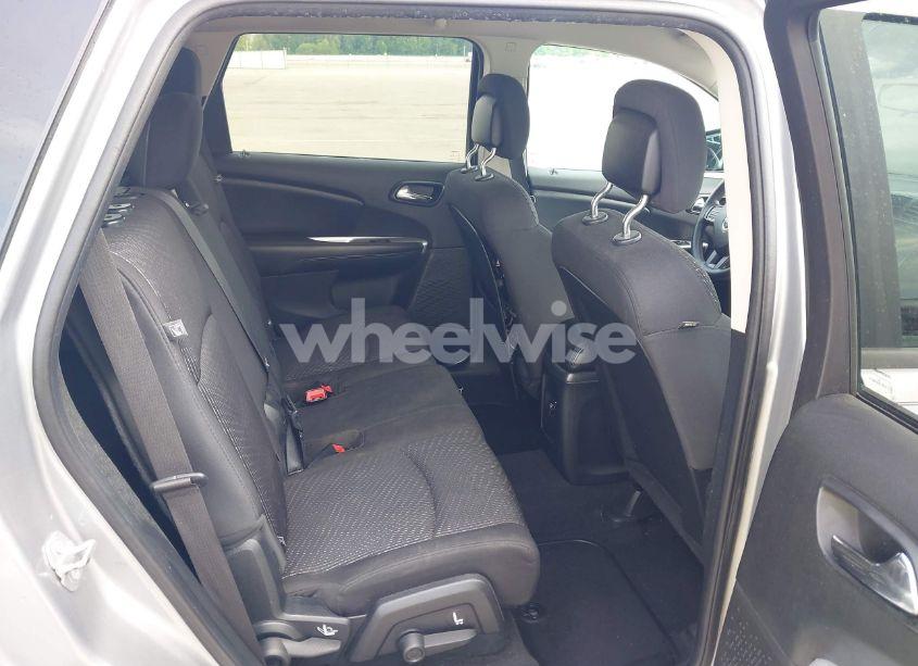 Photo 8 of 2015 Dodge Journey SXT (VIN 3C4PDCBG0FT628313)