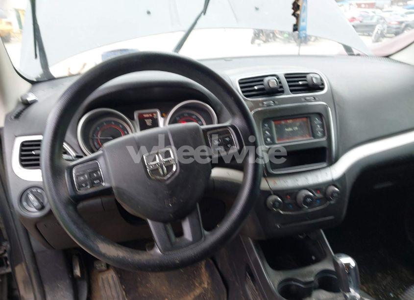 Photo 16 of 2015 Dodge Journey SXT (VIN 3C4PDCBG0FT742716)