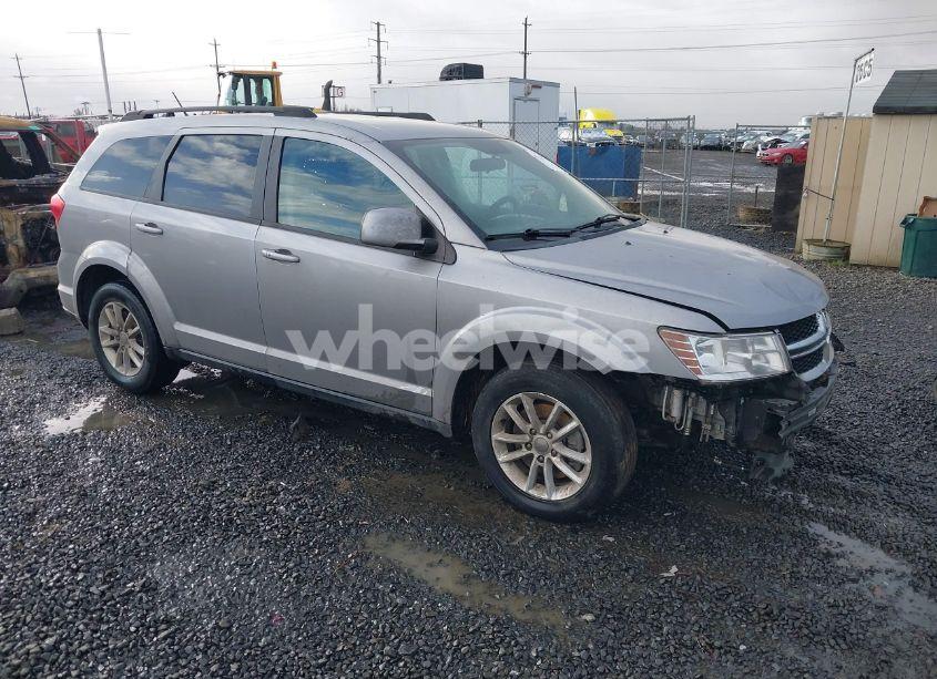 2017 Dodge Journey SXT (VIN 3C4PDCBG0HT526898) main photo