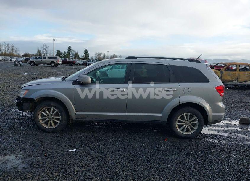 Photo 15 of 2017 Dodge Journey SXT (VIN 3C4PDCBG0HT526898)