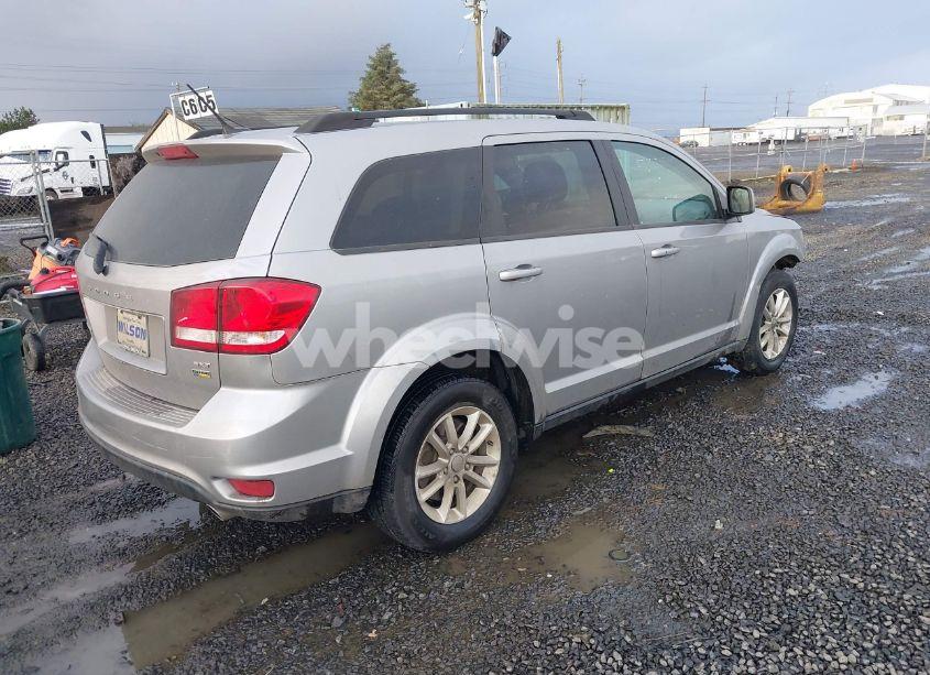 Photo 4 of 2017 Dodge Journey SXT (VIN 3C4PDCBG0HT526898)