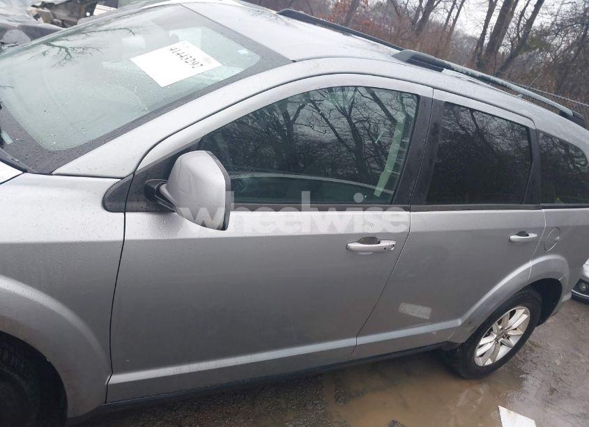 Photo 15 of 2017 Dodge Journey SXT (VIN 3C4PDCBG0HT589970)