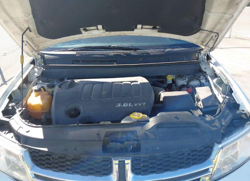 Photo 10 of 2012 Dodge Journey SXT (VIN 3C4PDCBG1CT254788)