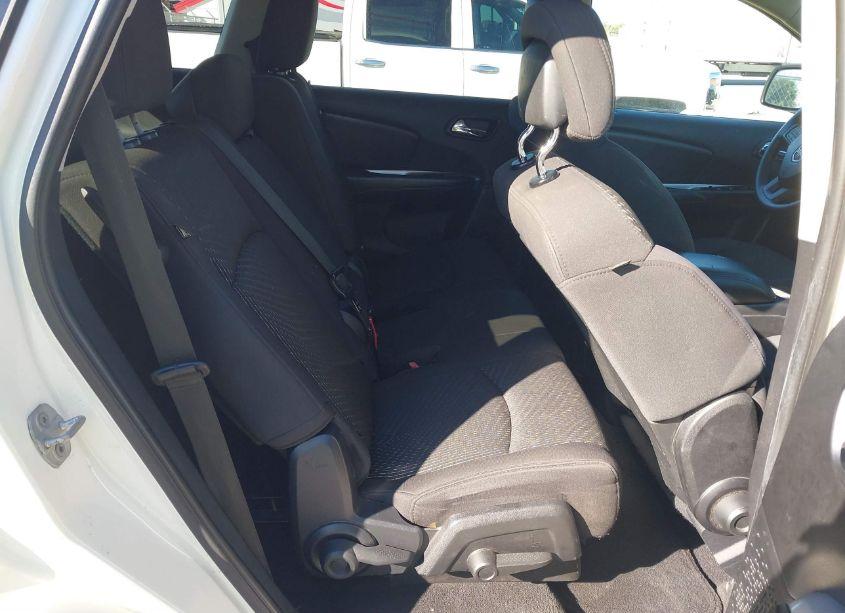 Photo 8 of 2012 Dodge Journey SXT (VIN 3C4PDCBG1CT254788)