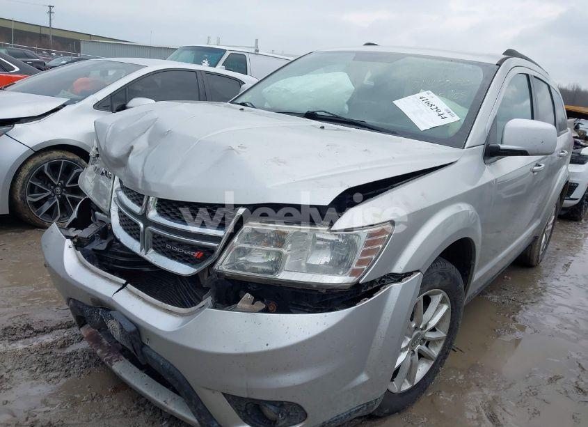 Photo 2 of 2013 Dodge Journey SXT (VIN 3C4PDCBG1DT618175)