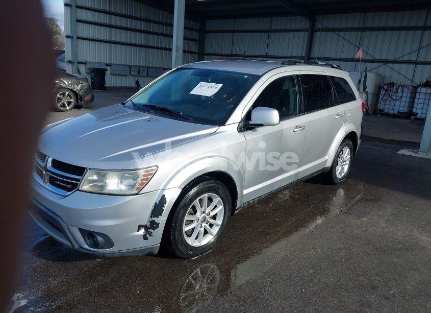 Photo 2 of 2013 Dodge Journey SXT (VIN 3C4PDCBG1DT639799)