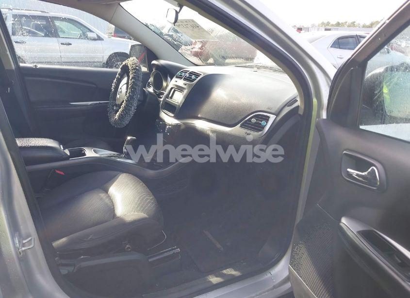 Photo 5 of 2013 Dodge Journey SXT (VIN 3C4PDCBG1DT639799)