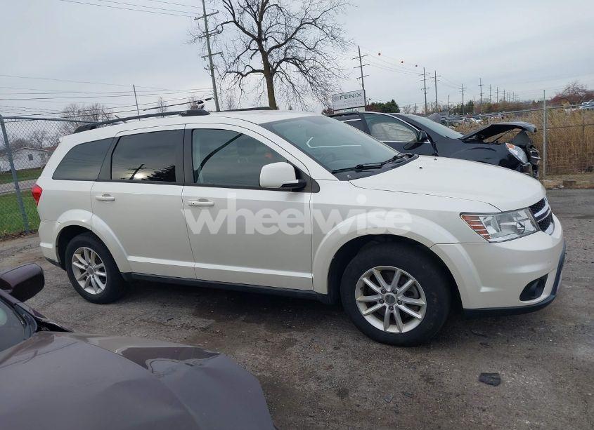 Photo 13 of 2013 Dodge Journey SXT (VIN 3C4PDCBG1DT685259)