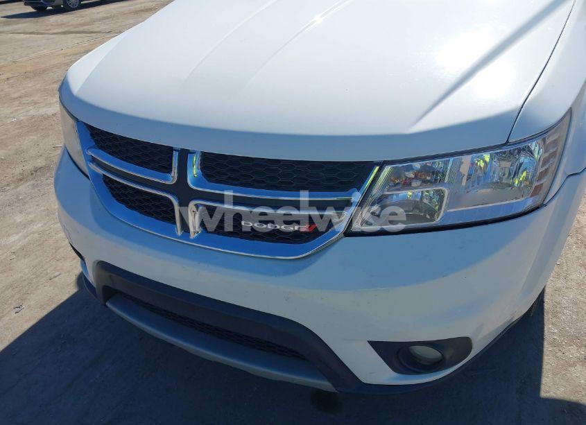 Photo 12 of 2016 Dodge Journey SXT (VIN 3C4PDCBG1GT135046)