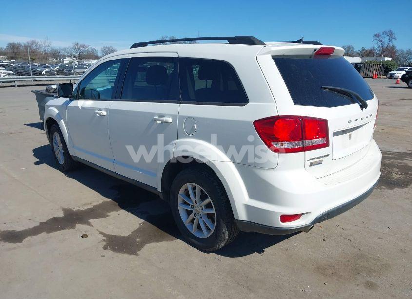 Photo 3 of 2016 Dodge Journey SXT (VIN 3C4PDCBG1GT135046)
