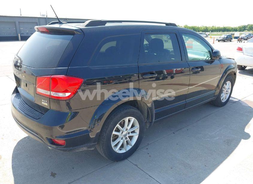 Photo 4 of 2017 Dodge Journey SXT (VIN 3C4PDCBG1HT523010)