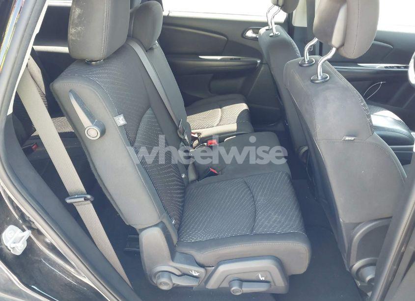 Photo 8 of 2017 Dodge Journey SXT (VIN 3C4PDCBG1HT523010)