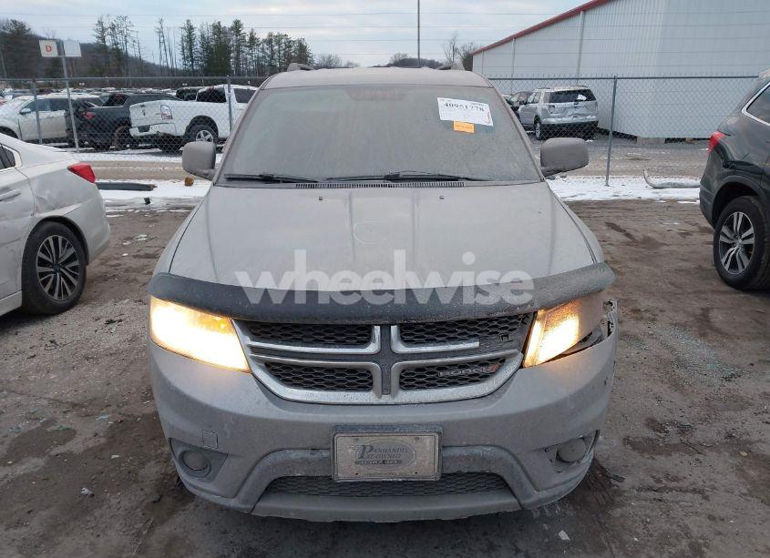 Photo 12 of 2017 Dodge Journey SXT (VIN 3C4PDCBG1HT528031)
