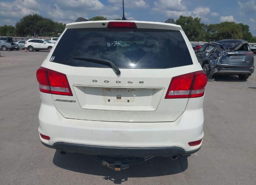Photo 16 of 2018 Dodge Journey SXT (VIN 3C4PDCBG1JT257414)