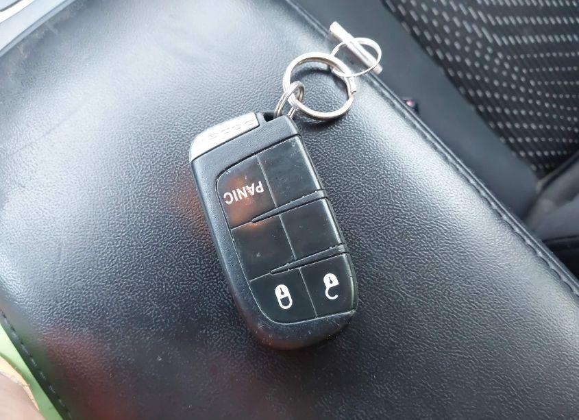 Photo 11 of 2012 Dodge Journey SXT (VIN 3C4PDCBG2CT132442)