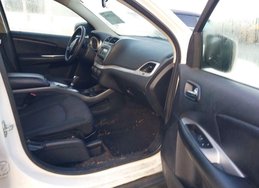 Photo 5 of 2012 Dodge Journey SXT (VIN 3C4PDCBG2CT132442)