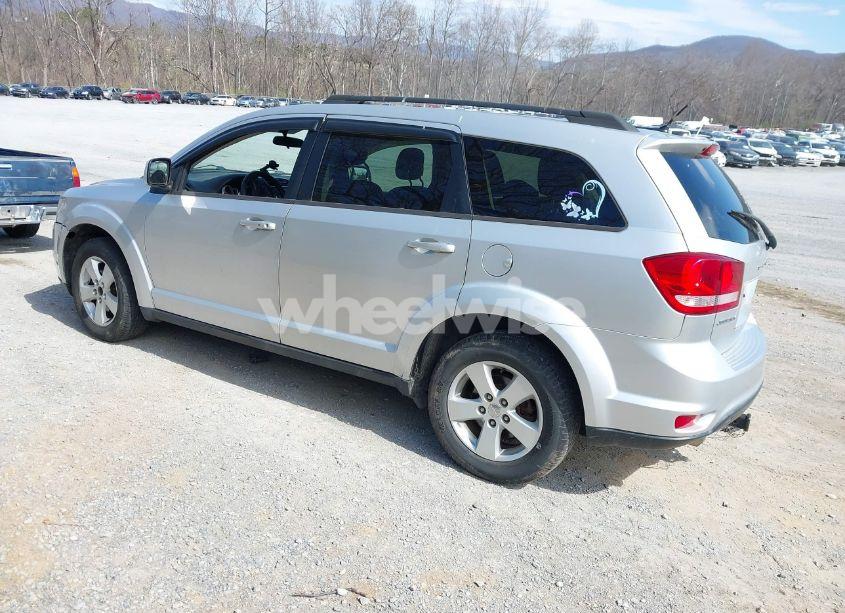 Photo 3 of 2012 Dodge Journey SXT (VIN 3C4PDCBG2CT297956)