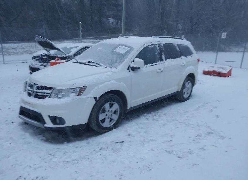 Photo 2 of 2012 Dodge Journey SXT (VIN 3C4PDCBG2CT371537)