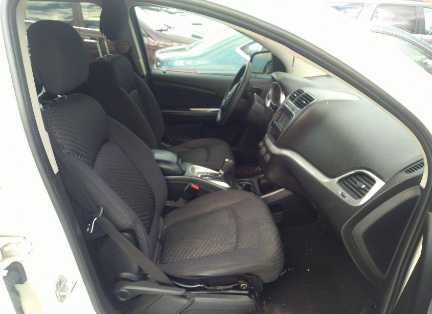 Photo 5 of 2012 Dodge Journey SXT (VIN 3C4PDCBG2CT371537)