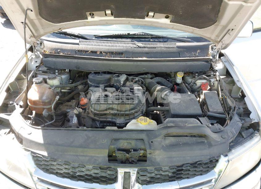 Photo 10 of 2013 Dodge Journey SXT (VIN 3C4PDCBG2DT592279)
