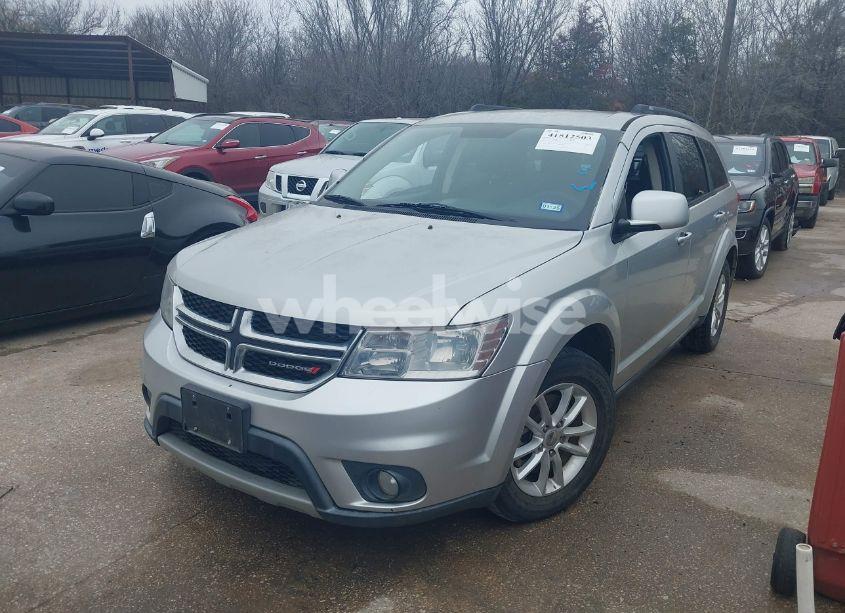 Photo 2 of 2013 Dodge Journey SXT (VIN 3C4PDCBG2DT674819)