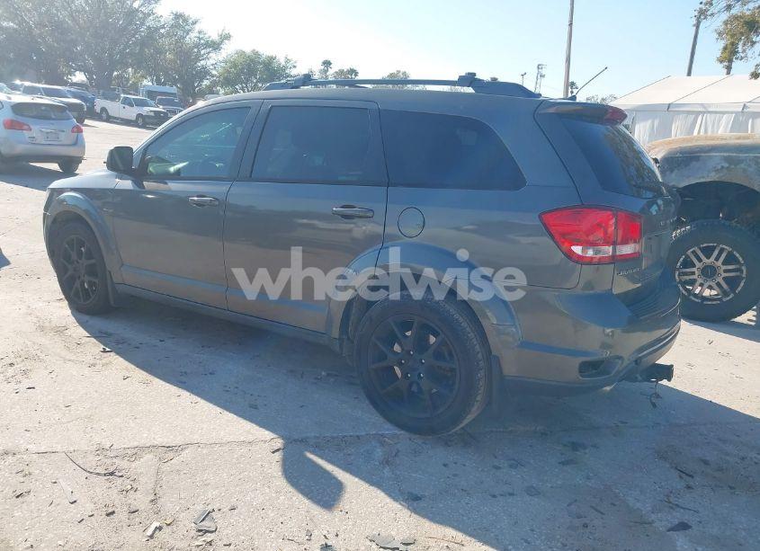 Photo 3 of 2013 Dodge Journey SXT (VIN 3C4PDCBG2DT680412)