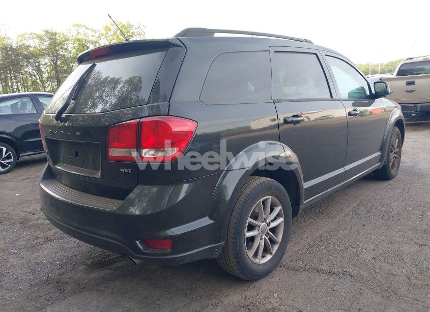 Photo 4 of 2013 Dodge Journey SXT (VIN 3C4PDCBG2DT705504)