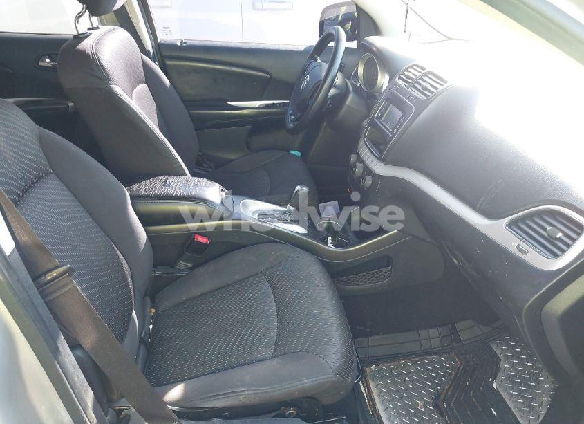 Photo 5 of 2014 Dodge Journey SXT (VIN 3C4PDCBG2ET127051)