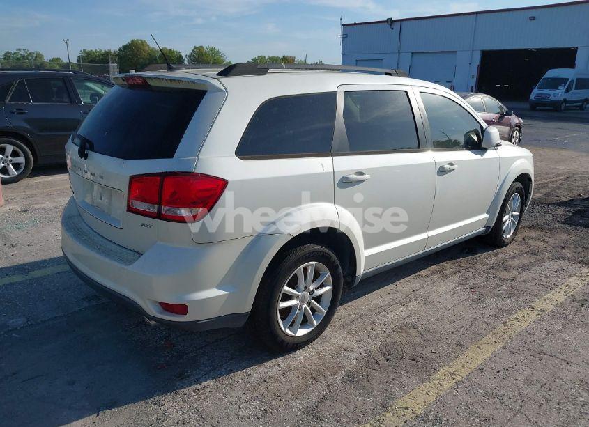 Photo 4 of 2014 Dodge Journey SXT (VIN 3C4PDCBG2ET201648)
